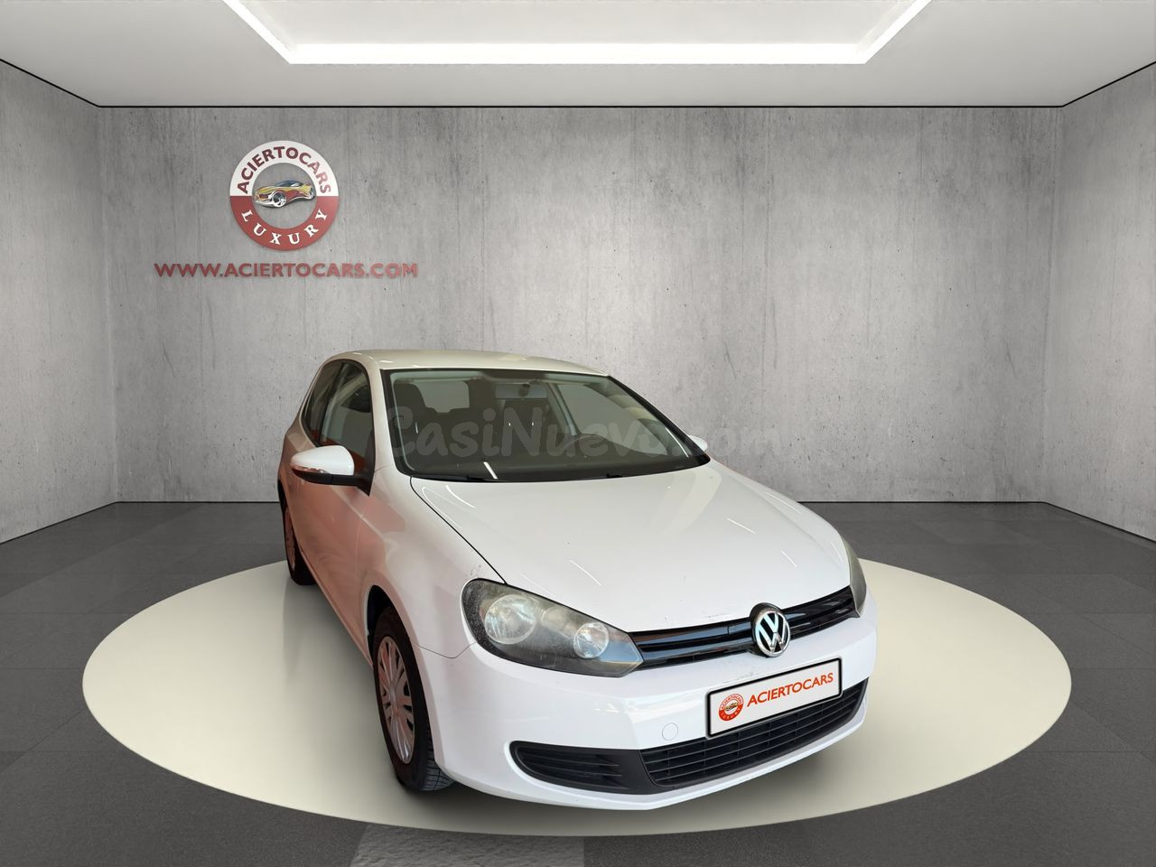 VW Golf Advance
