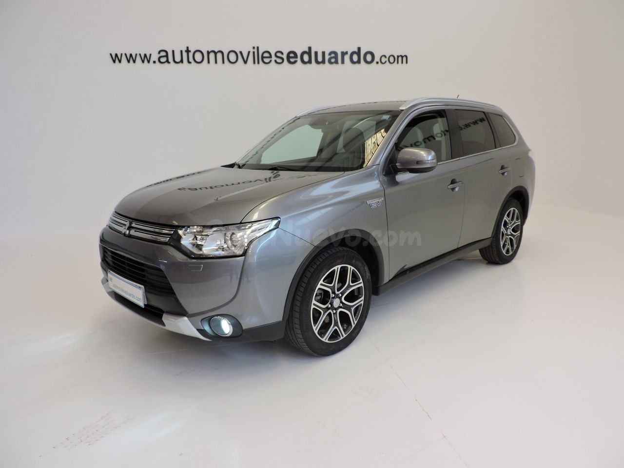 Mitsubishi Outlander PHEV Kaiteki 4WD