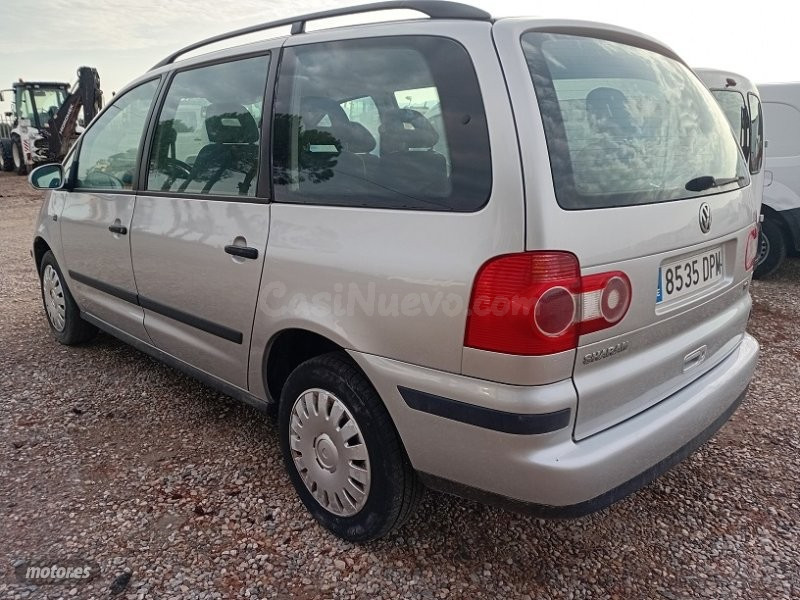 Volkswagen Sharan - foto 4