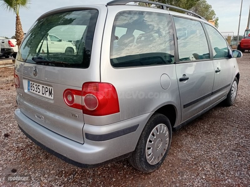Volkswagen Sharan - foto 5