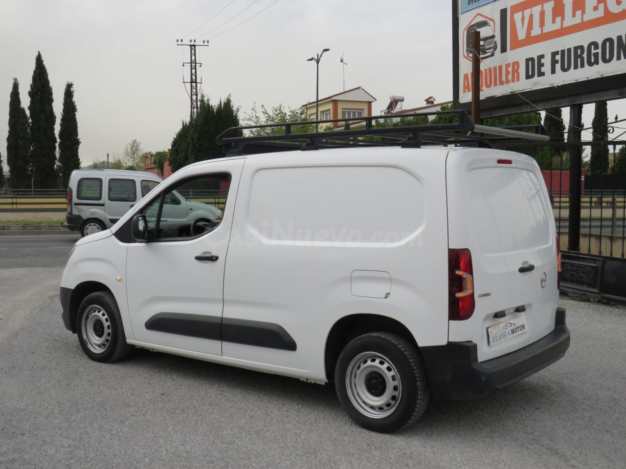 Opel Combo Cargo Combo Life Edition Plus L 1.5 TD 75 kW (100 - foto 3