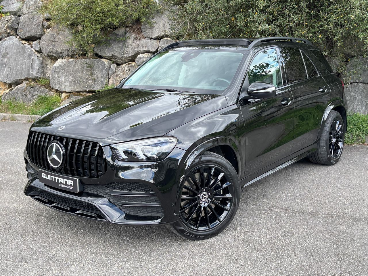 Mercedes GLE 4MATIC look 63 AMG Black Line 320cv