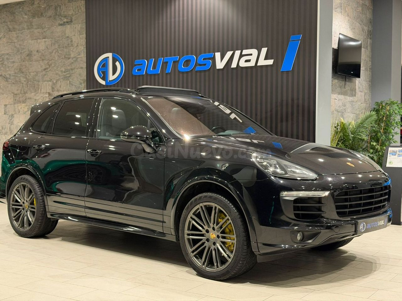 Porsche Cayenne Platinum Edition
