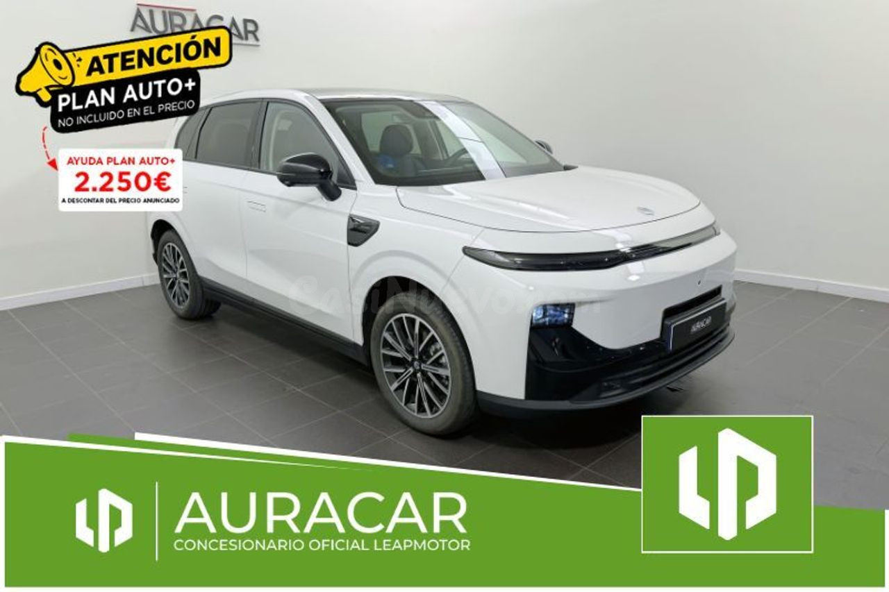 Leapmotor B10 REEV 18.8 kWh Design Auto