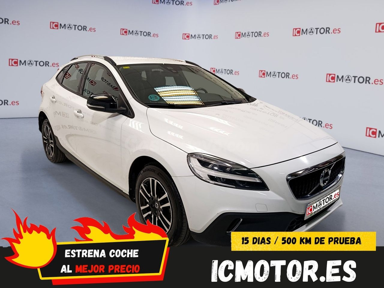 Volvo V40 Plus