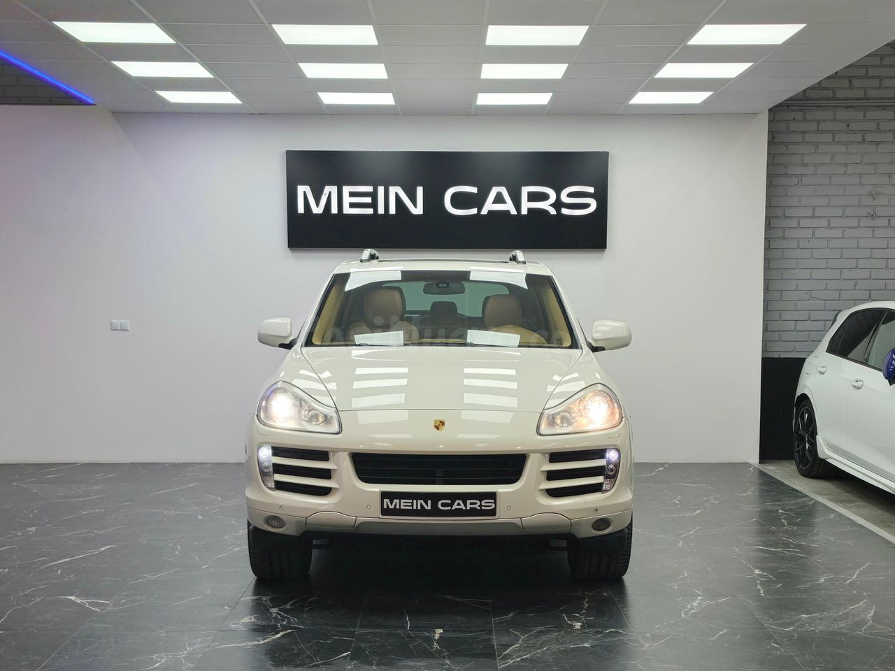Porsche Cayenne - foto 2