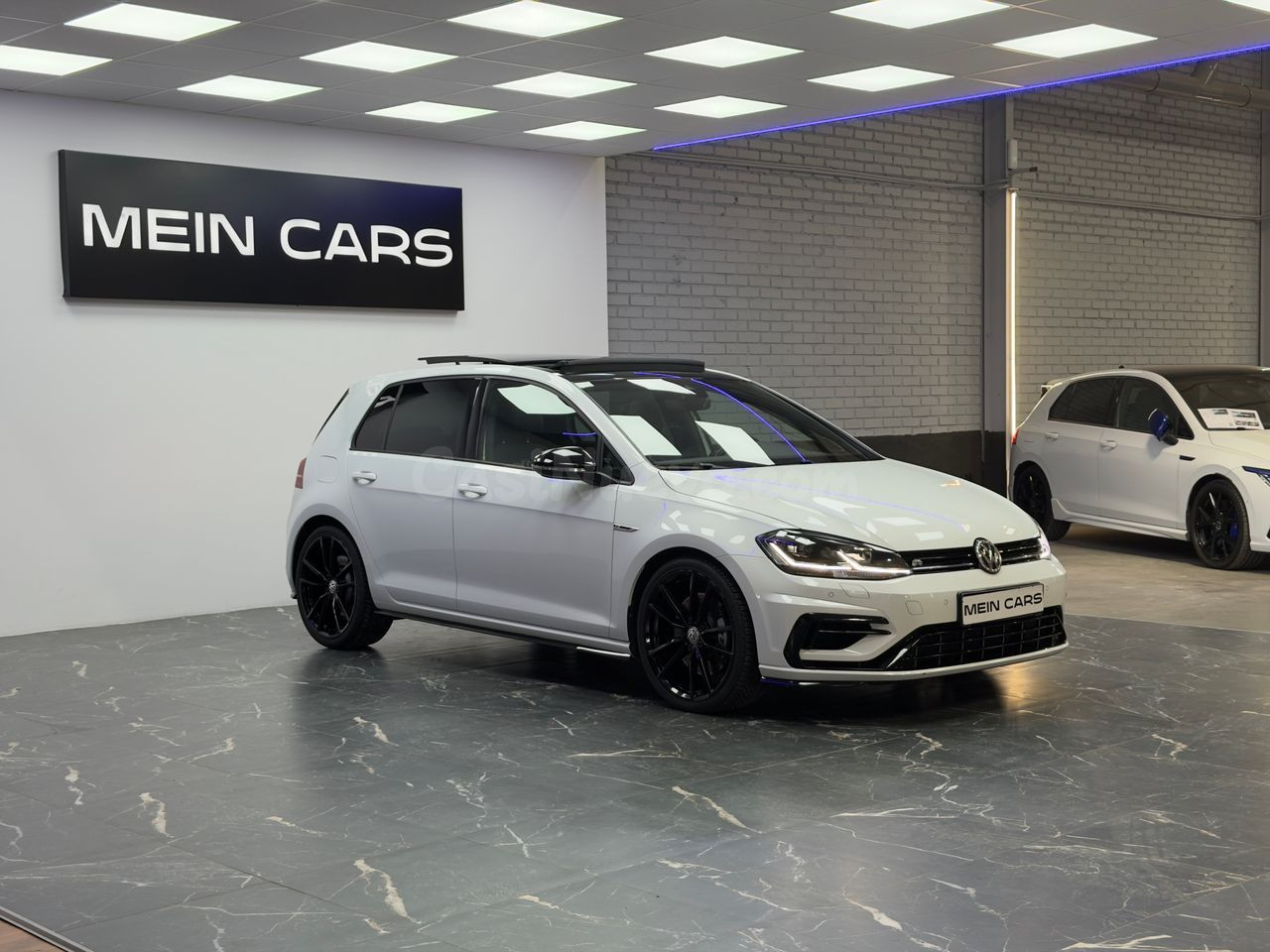 Volkswagen Golf R