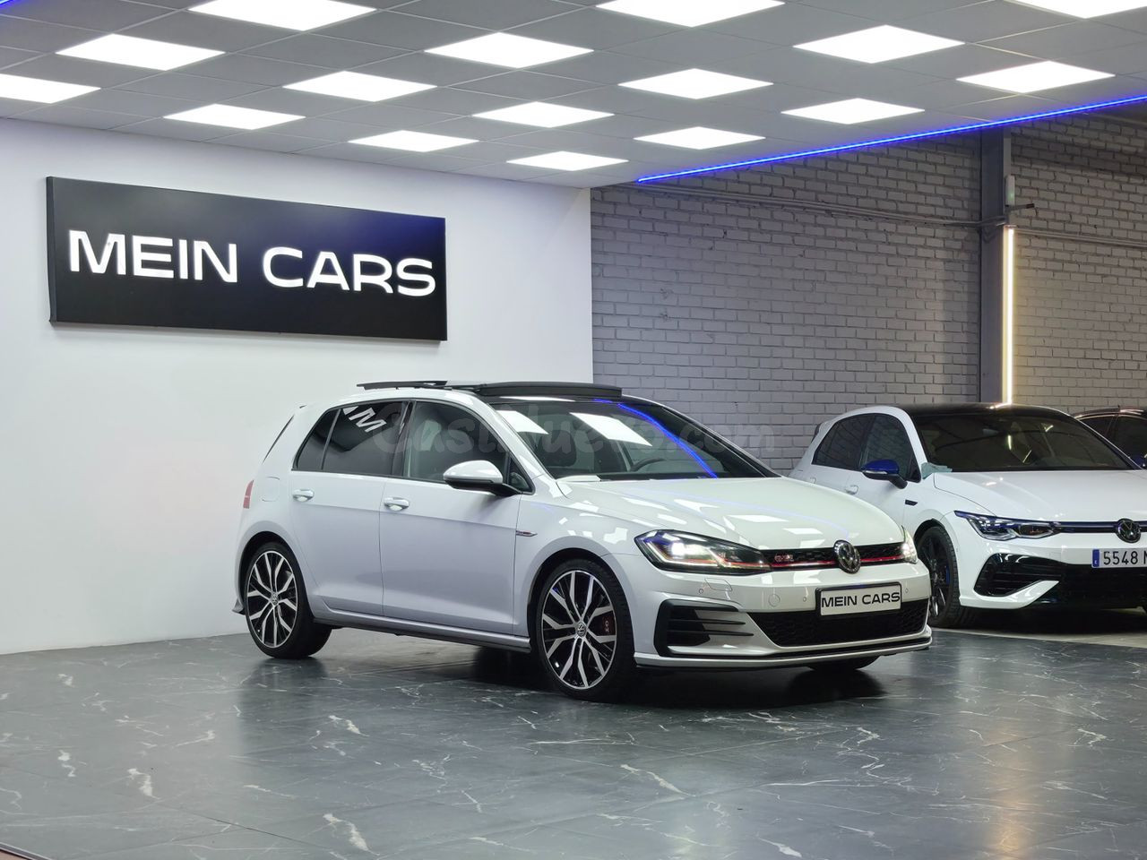 VW GOLF GTI PERFORMANCE