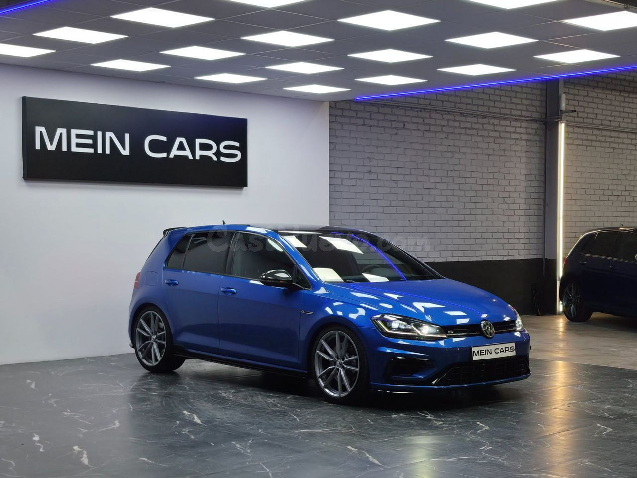 VW Golf R