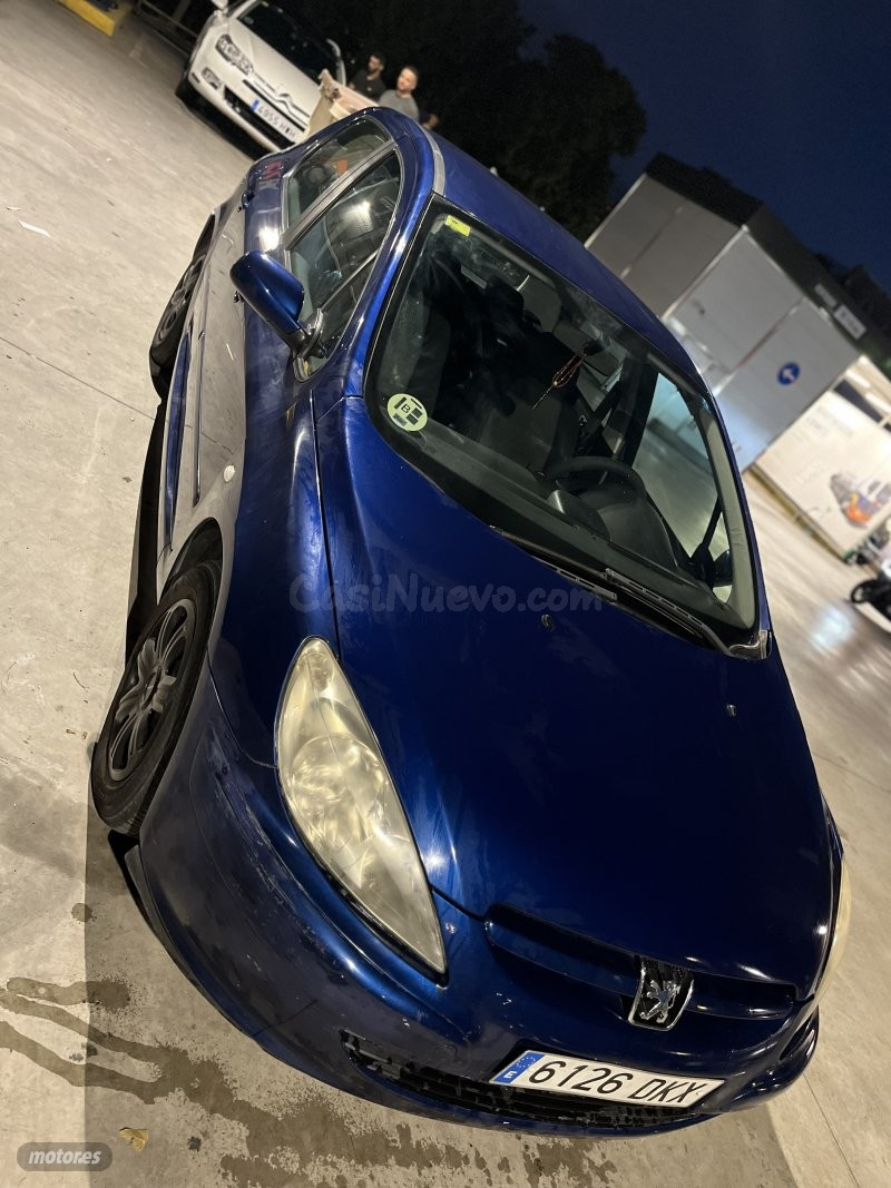 Peugeot 307 - foto 2