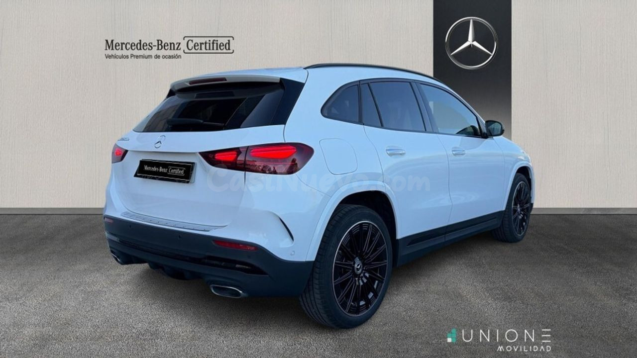Mercedes GLA GLA 250 e - foto 2