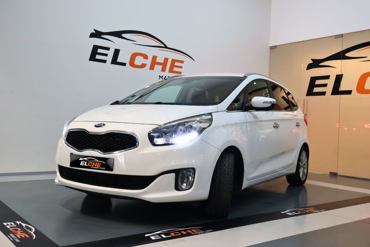 Kia Carens Emotion