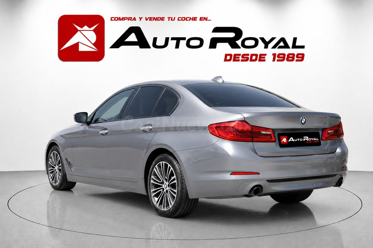 BMW Serie 5 530dA Xdrive 265cv Sport Line - foto 4