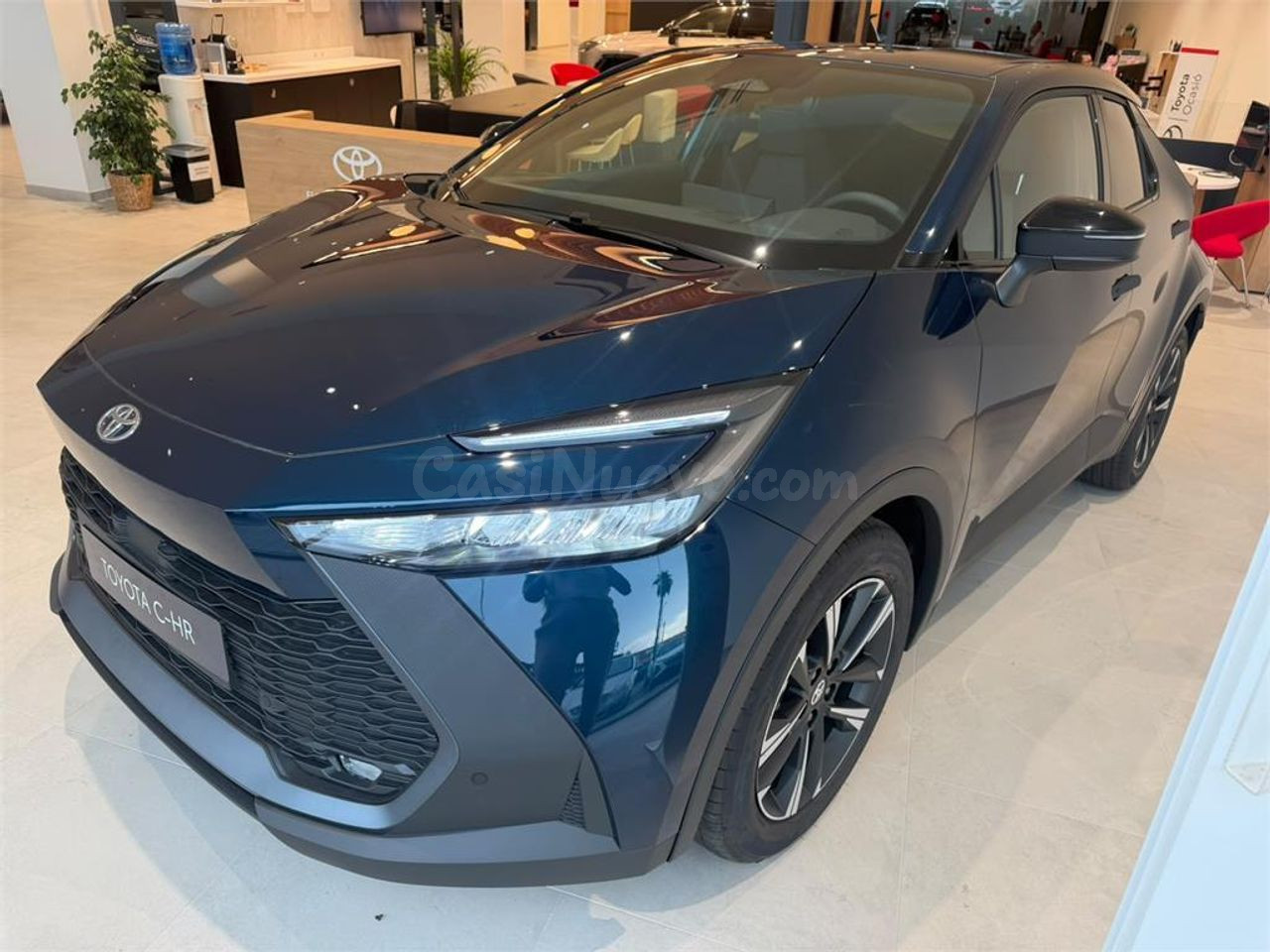 Toyota C-HR 1.8 Advance Hybrid 140