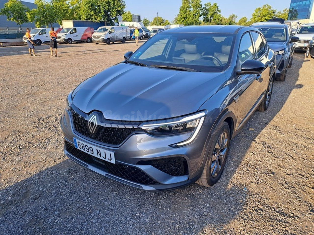 Renault Arkana híbrido enchufable Madrid - Renting sin compr - foto 2