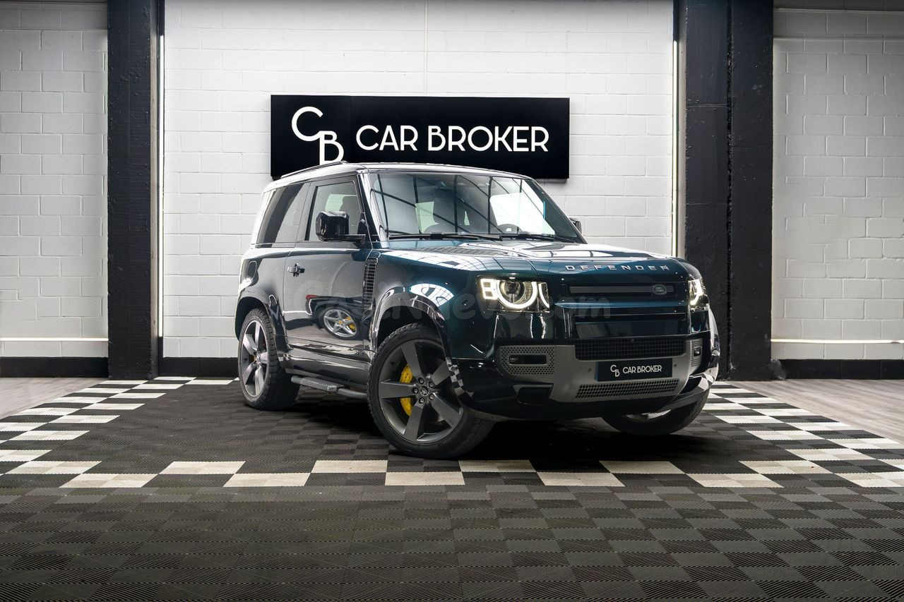 Land-Rover Defender 5.0 V8 525 90 Auto 4WD