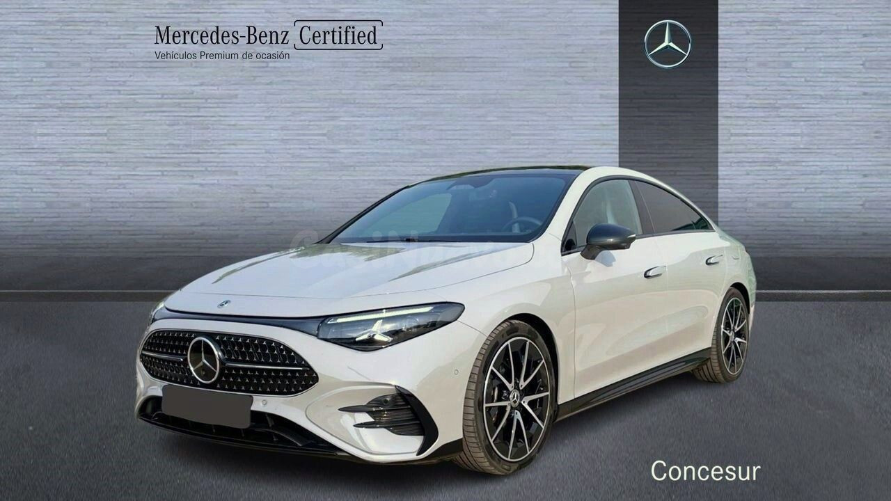 Mercedes CLA CLA 180 con tecnología híbrida