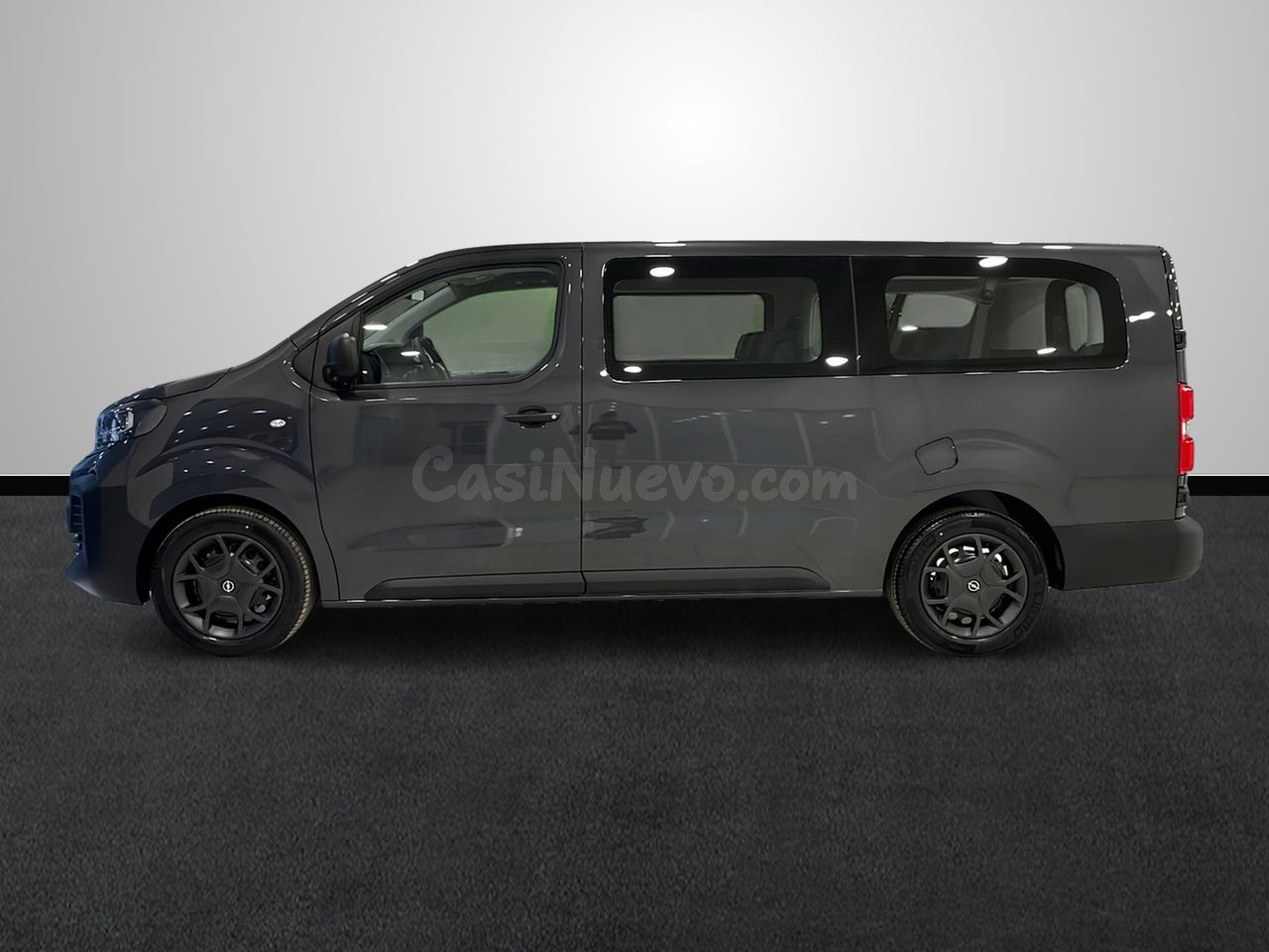 Opel Vivaro Combi XL 180 CV 2.2 TD AT8 - foto 4