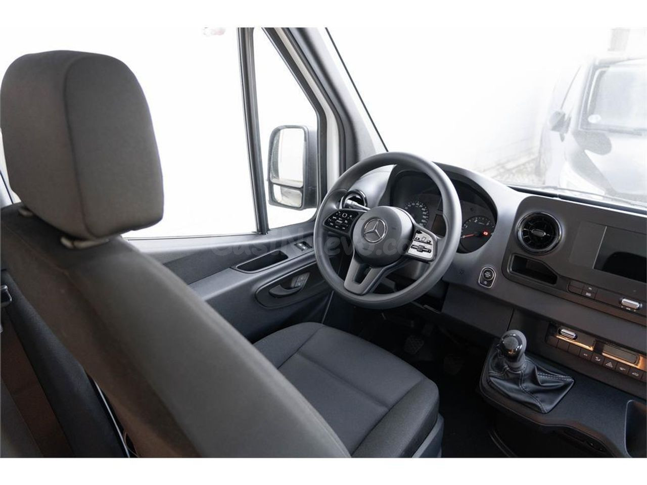 Mercedes Sprinter Furgoneta Camper L3H2 - foto 4