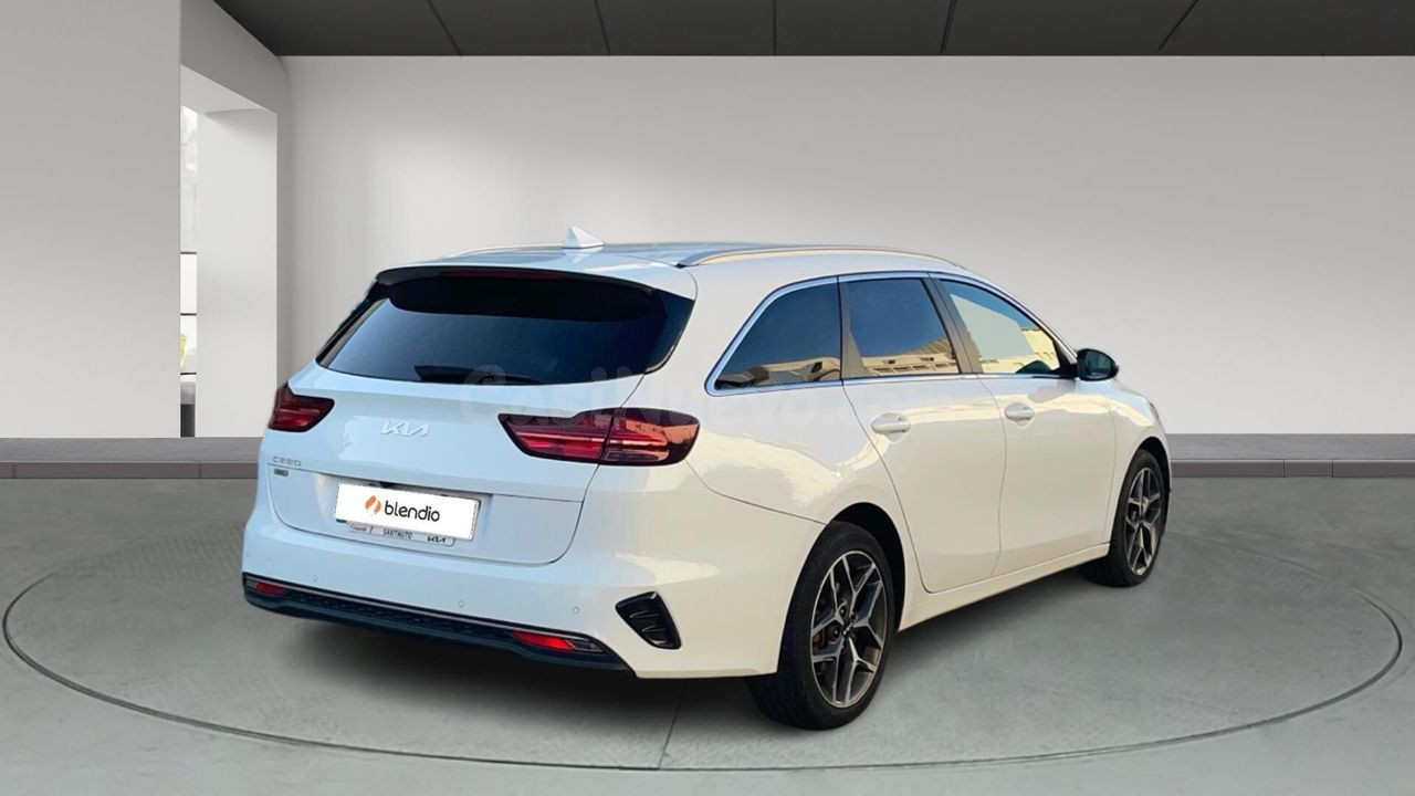 Kia Ceed 1.6 MHEV 100KW TECH DCT TOURER 136 5P - foto 5