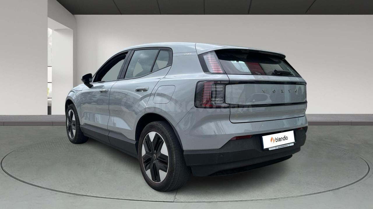 Volvo EX30 BEV 51KWH SINGLE MOTOR PLUS 272 5P - foto 2