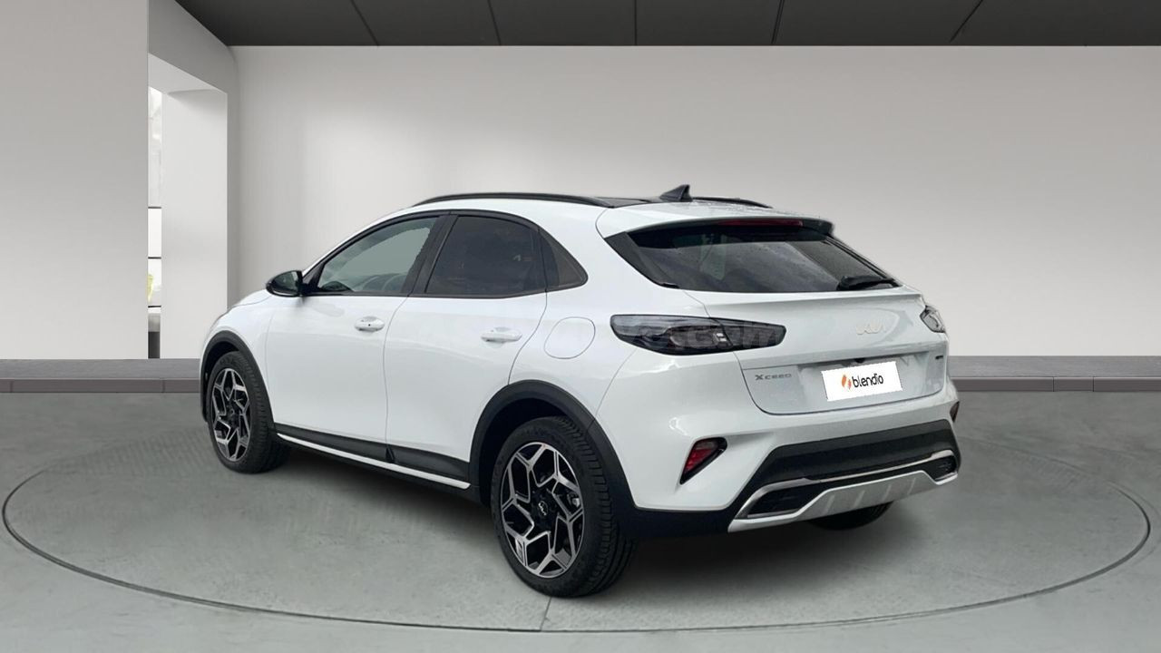 Kia XCeed 1.6 T- GDI 132KW GT-LINE DCT 180 5P - foto 2