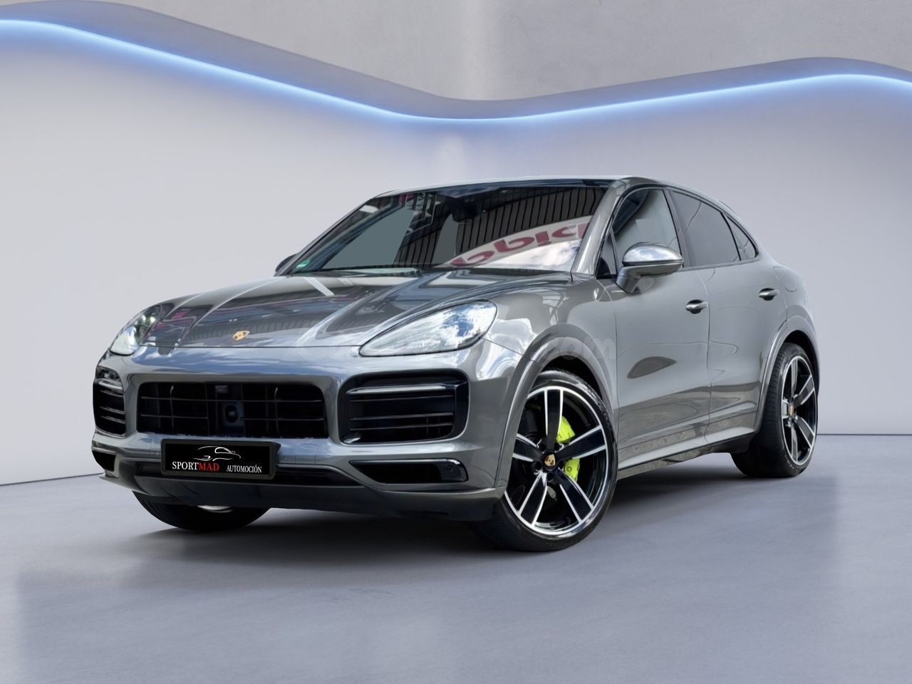 Porsche Cayenne coupe e-hybrid