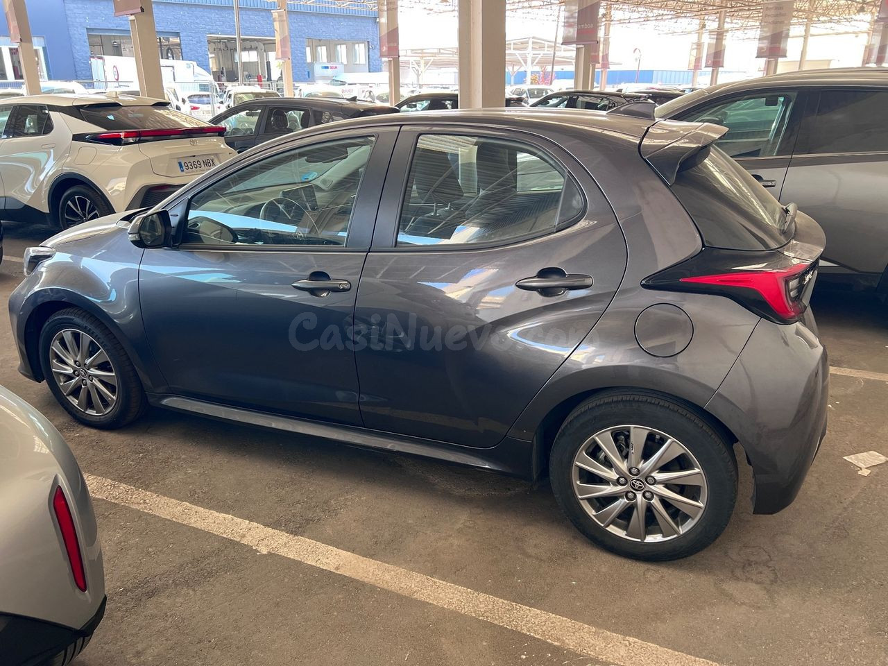 Toyota Yaris 1.5 120H Active Tech - foto 3