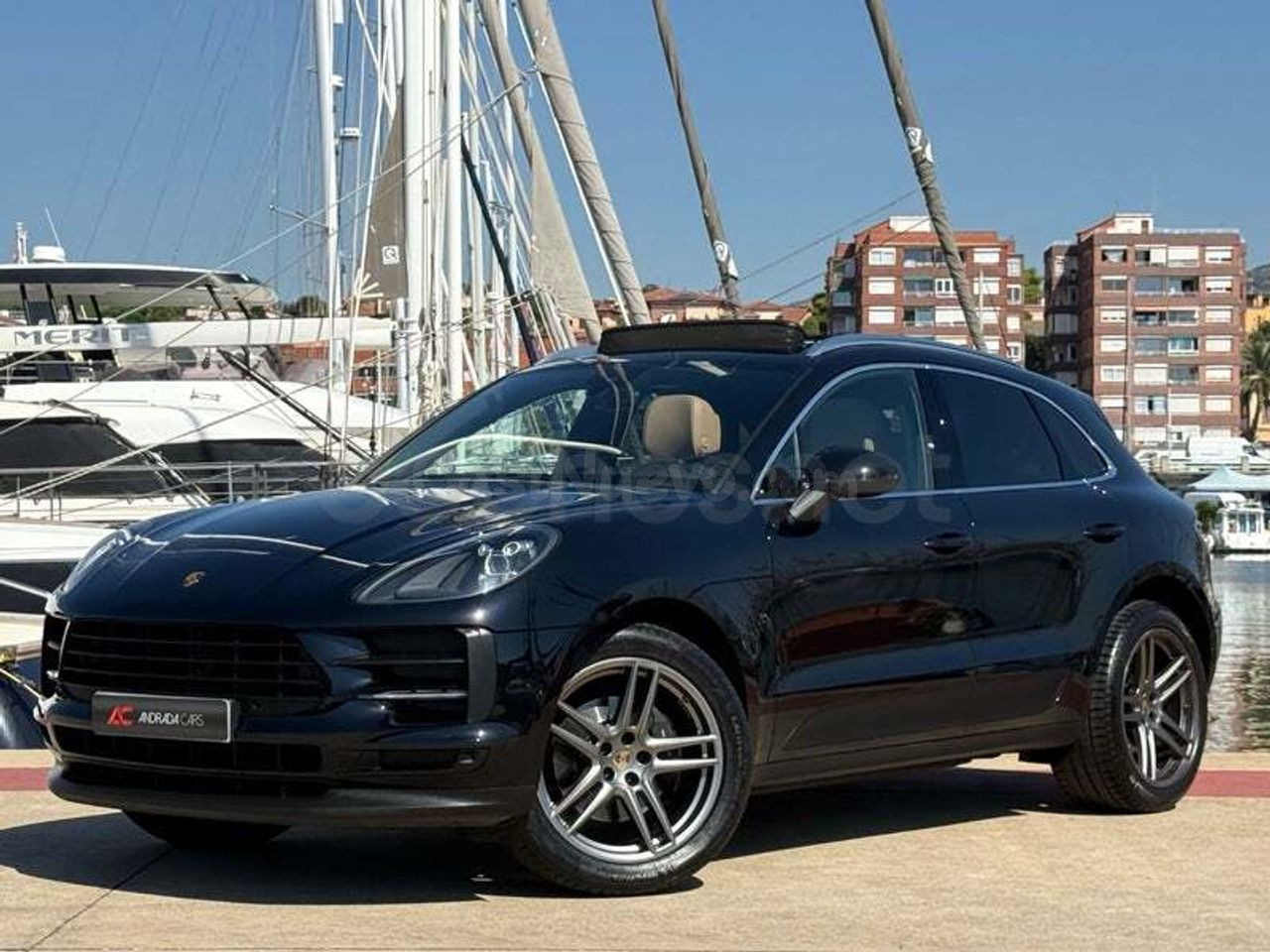 PORSCHE Macan Macan
