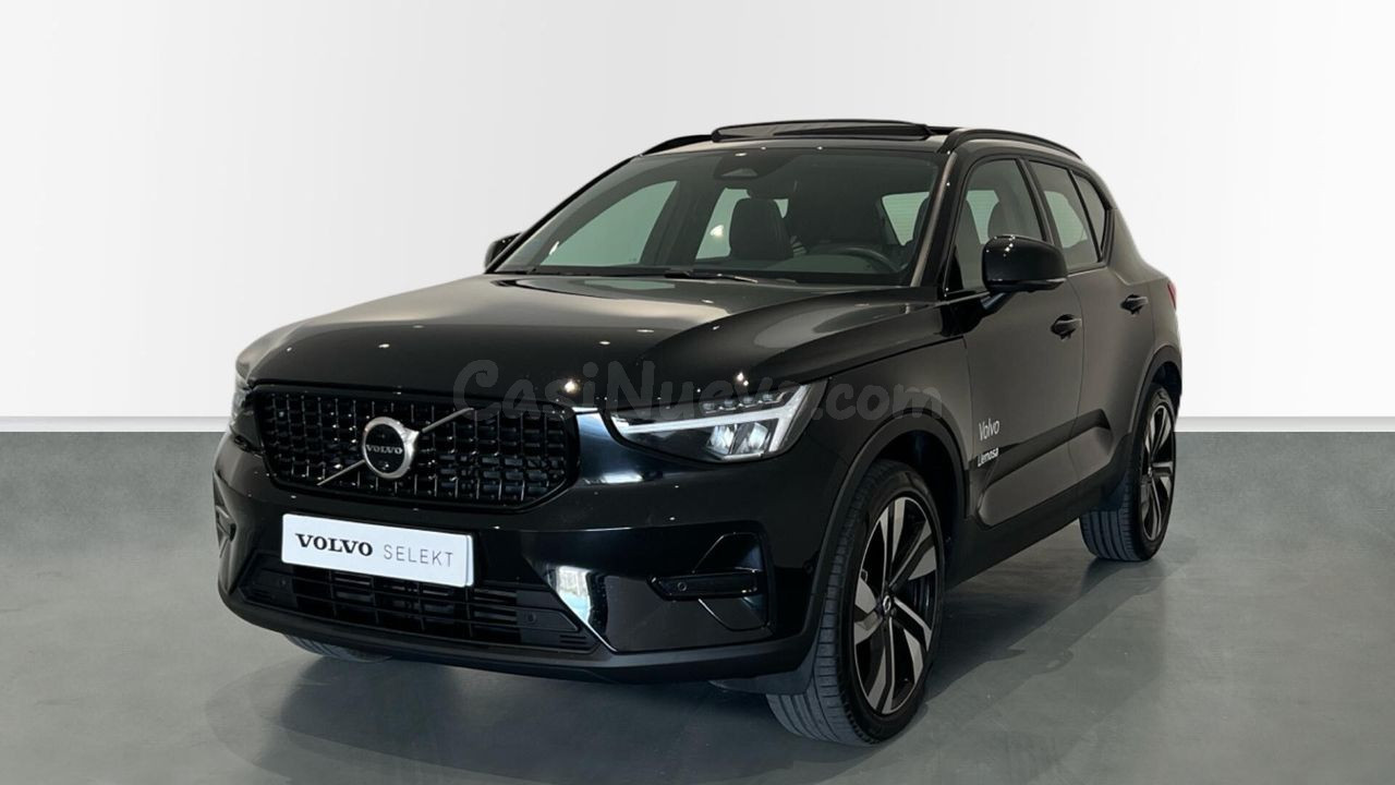 Volvo XC40 Ultra, B3 Mild hybrid, Gasolina, Dark