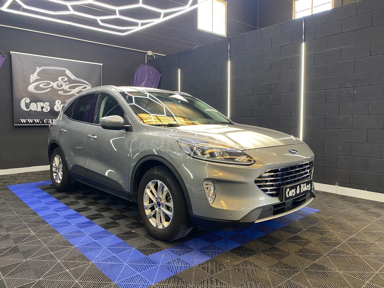 Ford Kuga Titanium 1.5 EcoBoost 110 kW (150 CV)