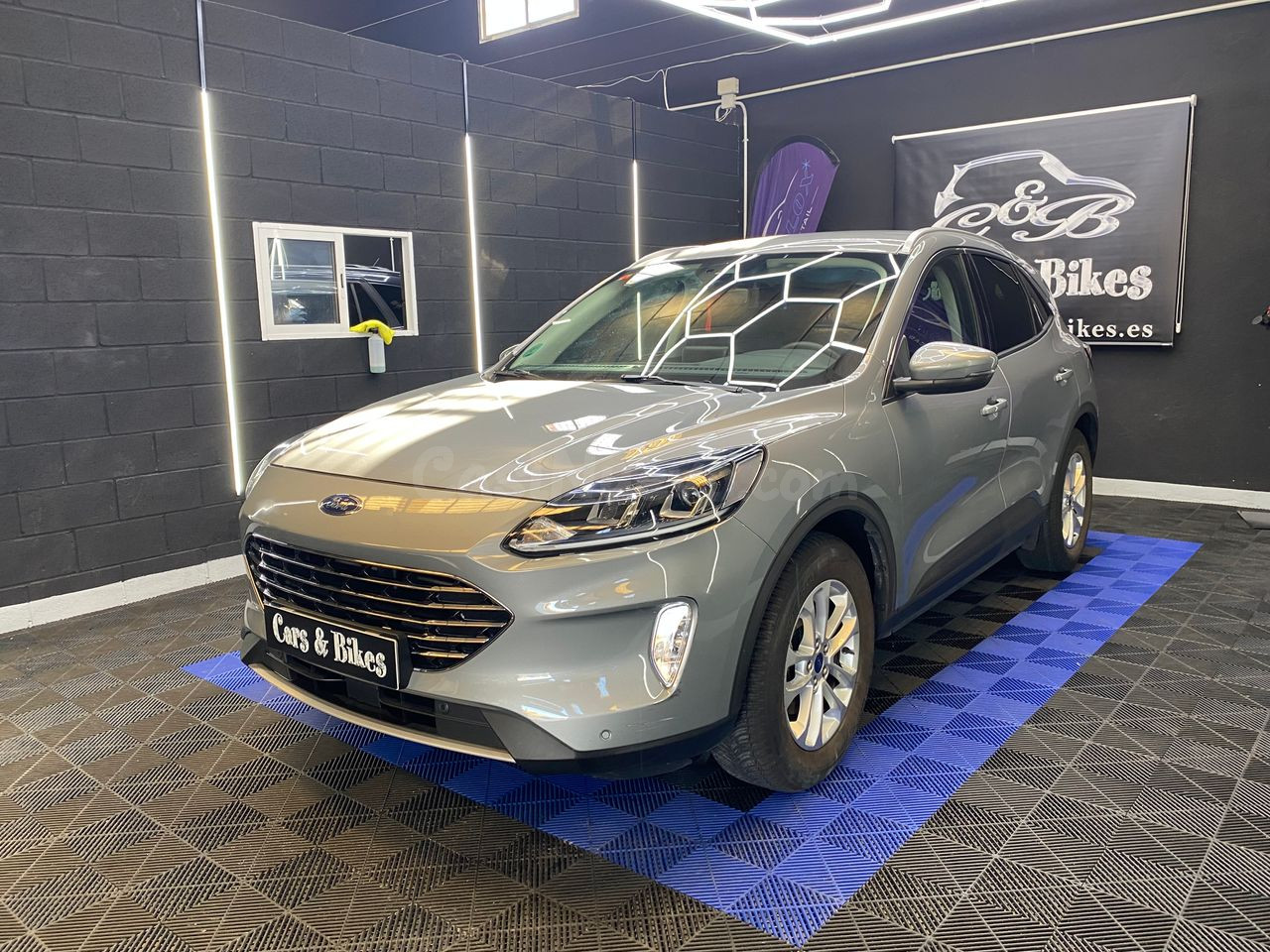 Ford Kuga Titanium 1.5 EcoBoost 110 kW (150 CV) - foto 3