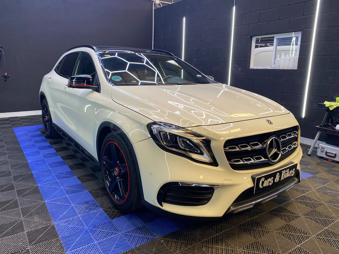 Mercedes GLA 220 d 4MATIC 7G-DCT