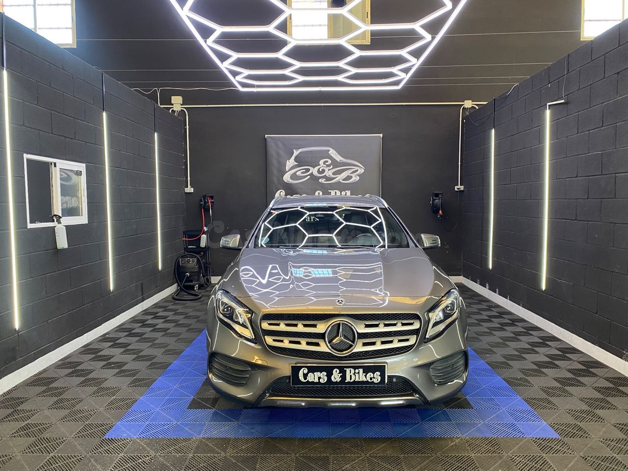 Mercedes GLA 200 d 7G-DCT - foto 3