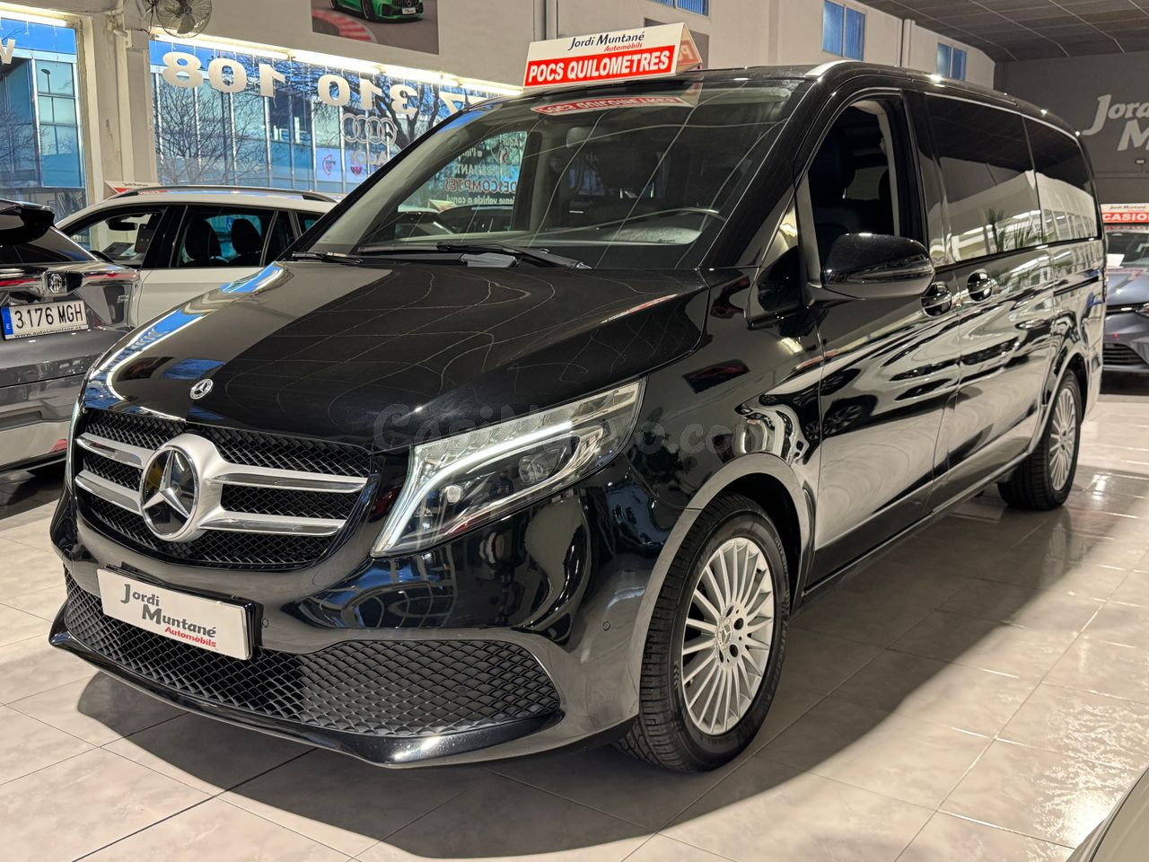 Mercedes Clase V 220D 163CV AVANTGARDE.- " NACIONAL ".-" 8 PLAZAS "