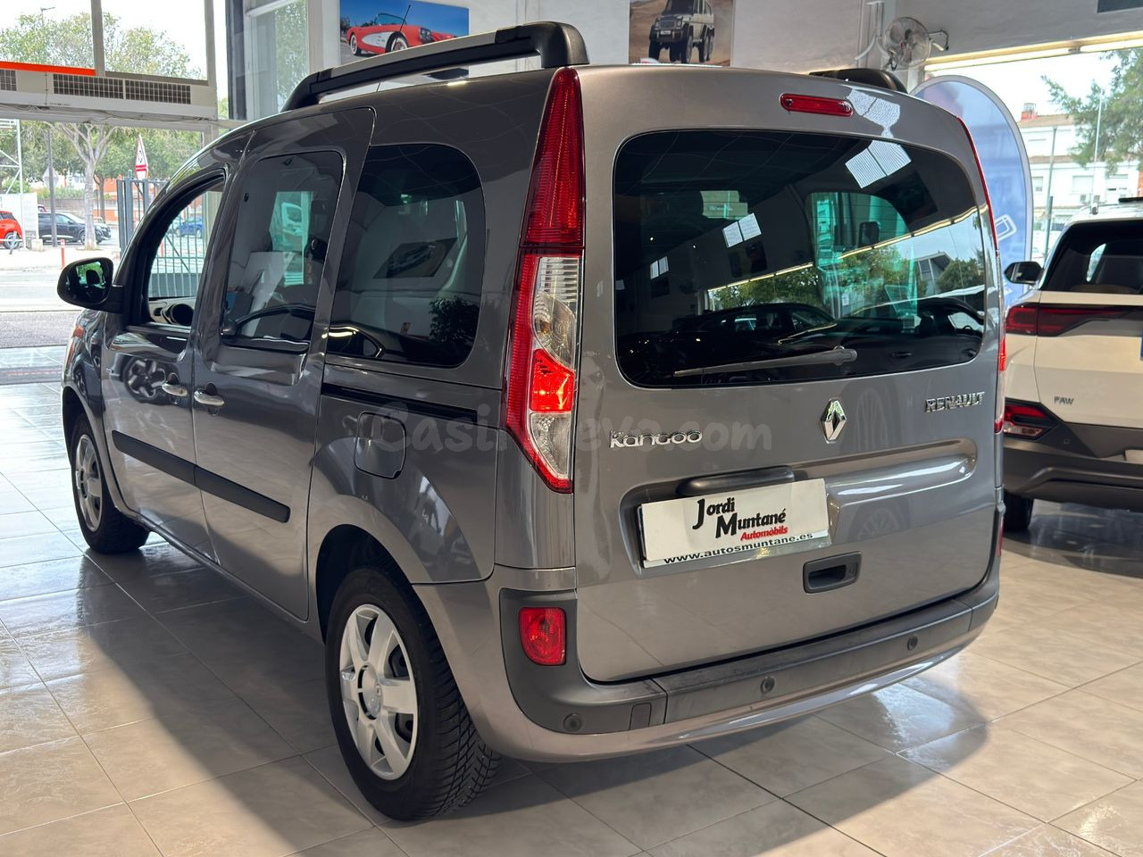 Renault Kangoo 1.2TCE 115CV LIMITED.- " 5 PUERTAS ".- - foto 3