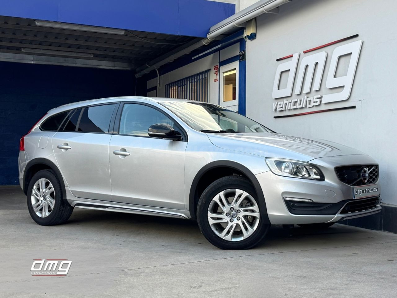 Volvo V60 Cross Country D3 Momentum Aut.