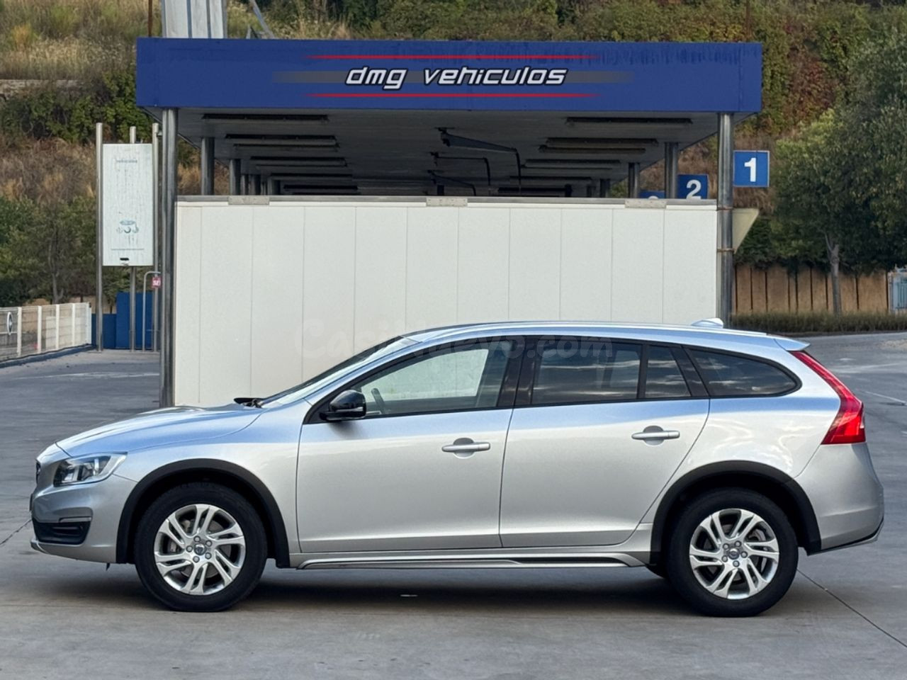 Volvo V60 Cross Country D3 Momentum Aut. - foto 5
