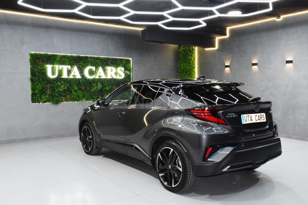 Toyota C-HR 2.0 180H GR SPORT - foto 4