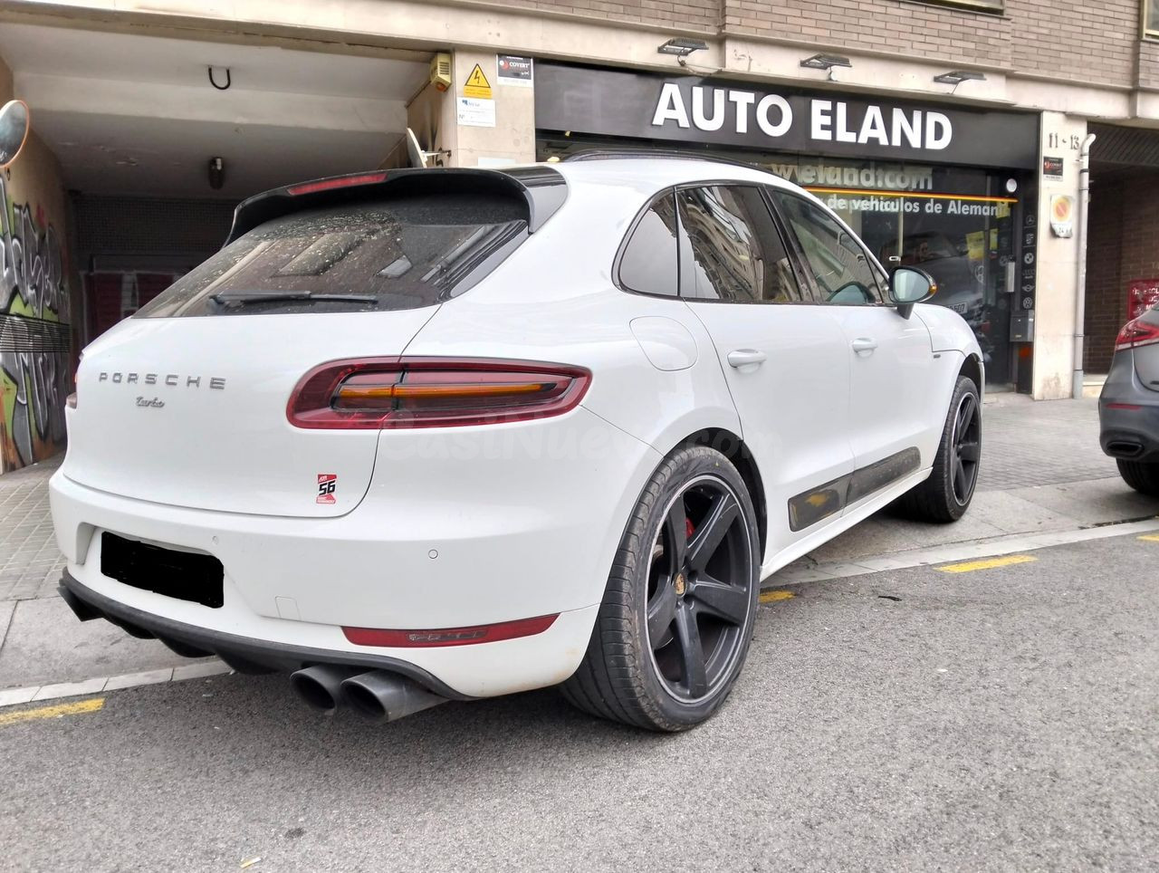 Porsche Macan TURBO
