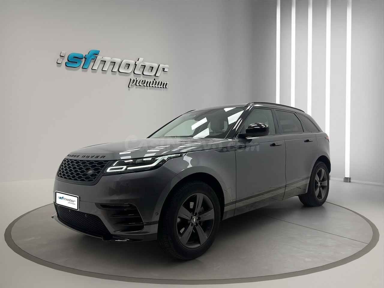 Land-Rover Range Rover Velar 2.0 D240 177kW R-Dynamic SE 4WD Auto