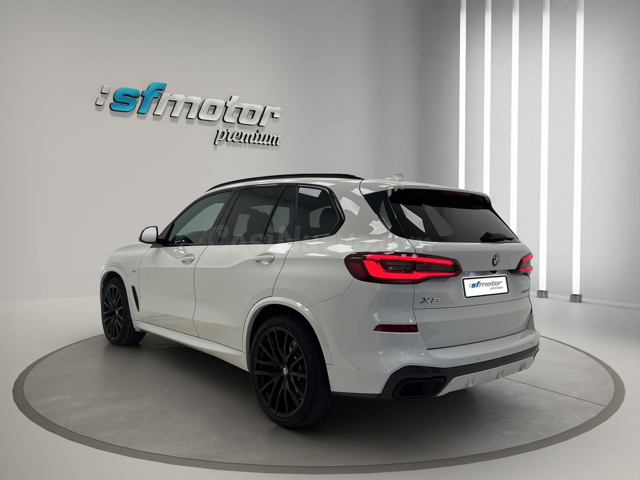 BMW X5 xDrive30d - foto 4
