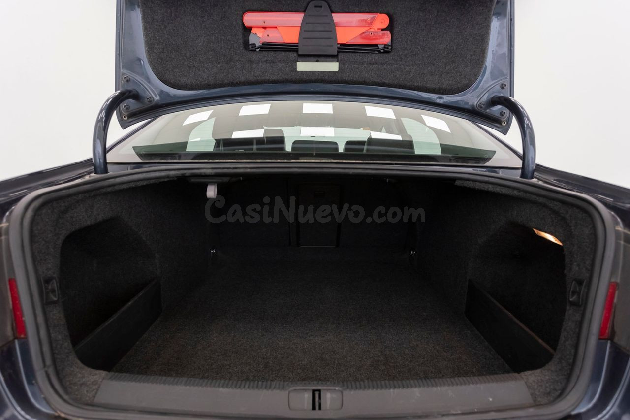 Volkswagen Passat 2.0 - foto 5