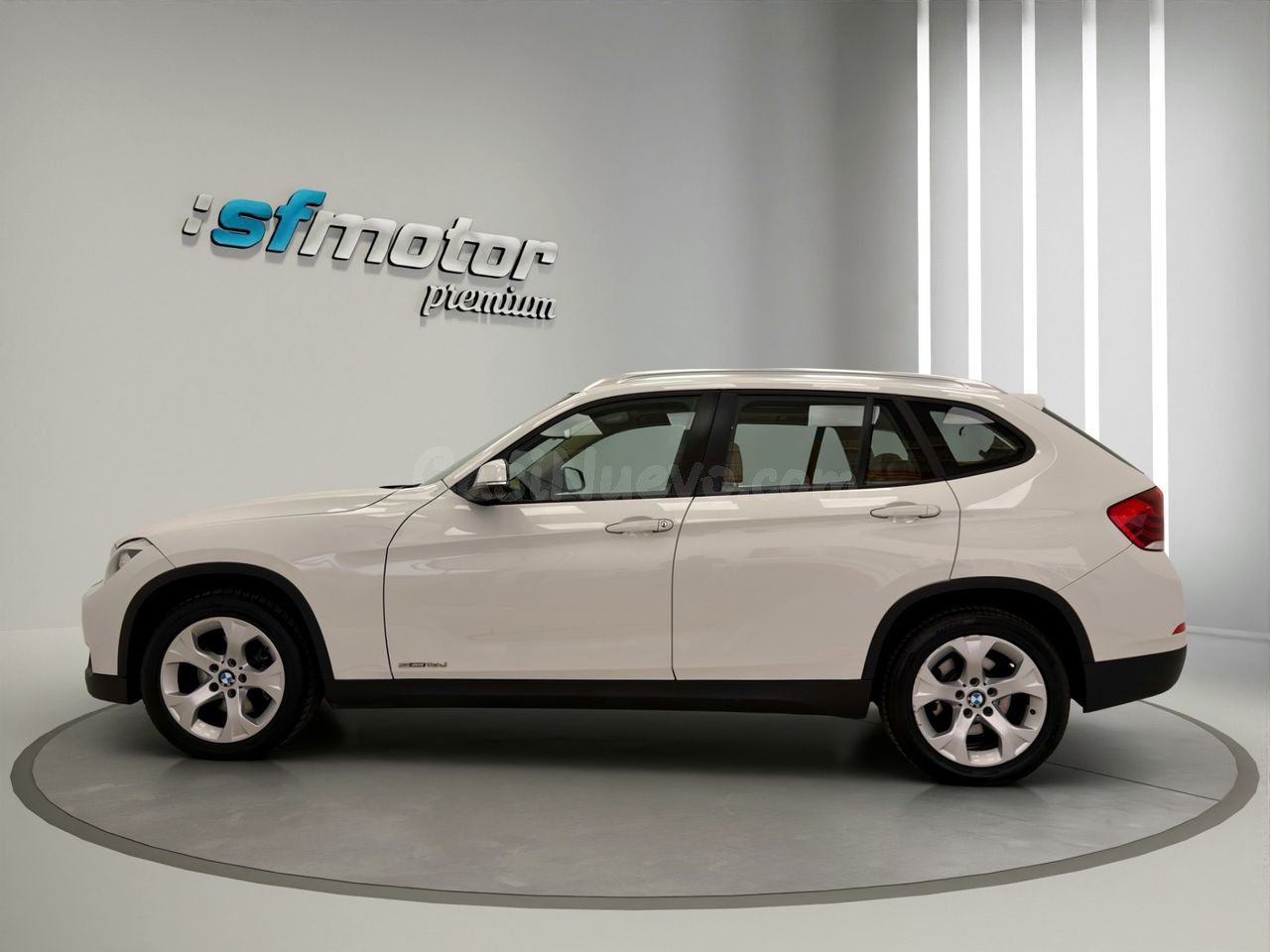 BMW X1 sDrive18d - foto 3