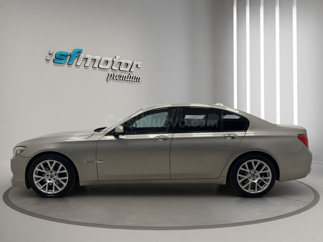 BMW Serie 7 740d 306CV - foto 3