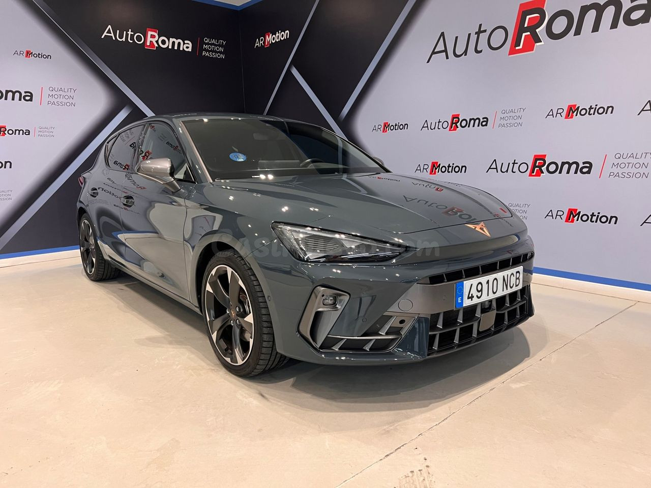 Cupra León E-HYBRID 204cv Dsg. INTELLIGENT DRIVE PACK, 19.000km!
