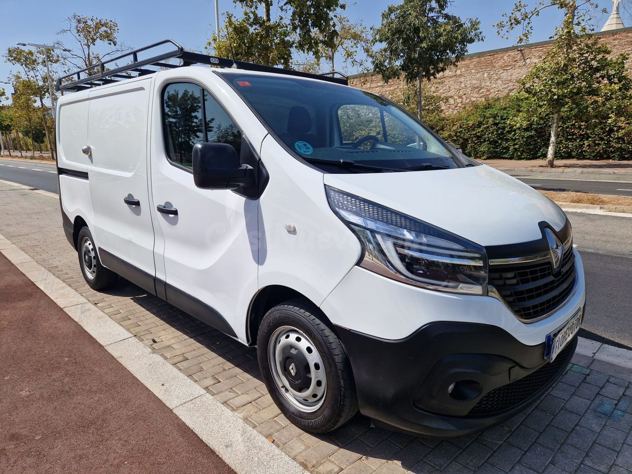 Renault Trafic L1H1 120CV CON BACA