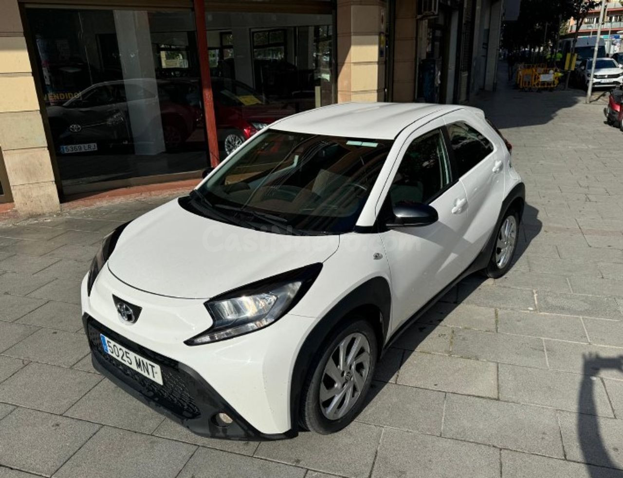 Toyota Aygo X Cross Chic