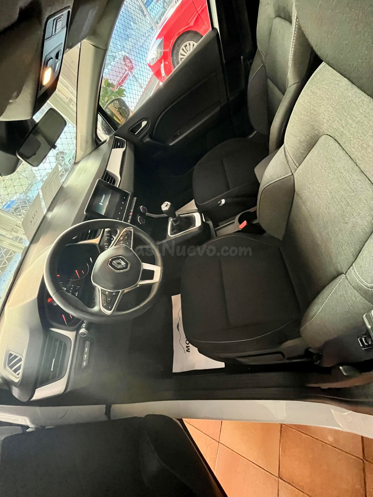 Renault Captur INTENS - foto 4