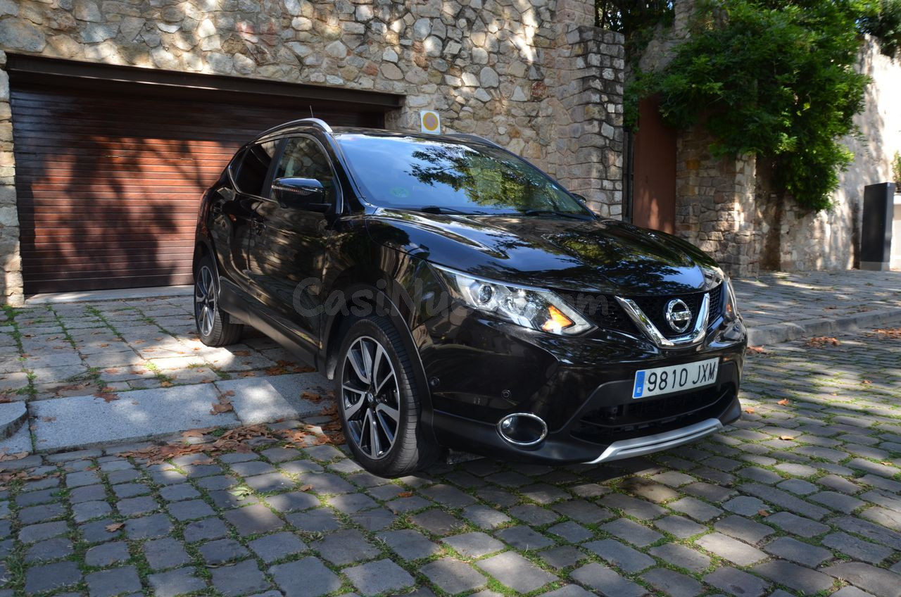 Nissan Qashqai 1.6DCI 4X4 -I TEKNA PREMIUM + PIEL